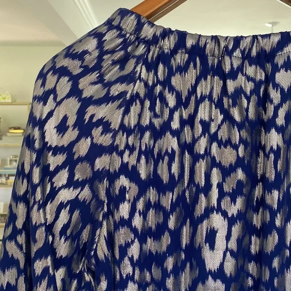 Trina Turk silk printed blouse - Picture 4 of 4